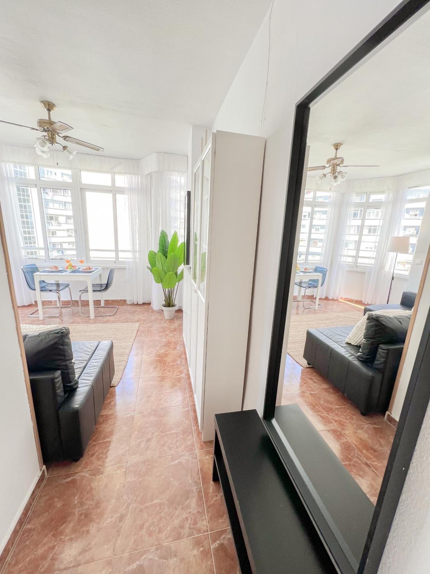 Cozy & Bright Flat Torremolinos Centre Apartment Exterior photo